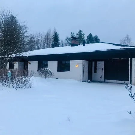 3 Bedrooms! House Close To Santa Village And Park Hébergement de vacances Rovaniemi