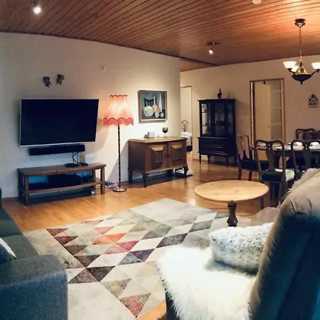 3 Bedrooms! House Close To Santa Village And Park Rovaniemi
