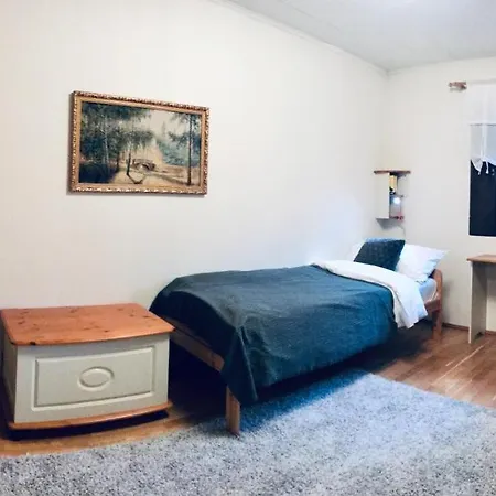 3 Bedrooms! House Close To Santa Village And Park Hébergement de vacances Rovaniemi